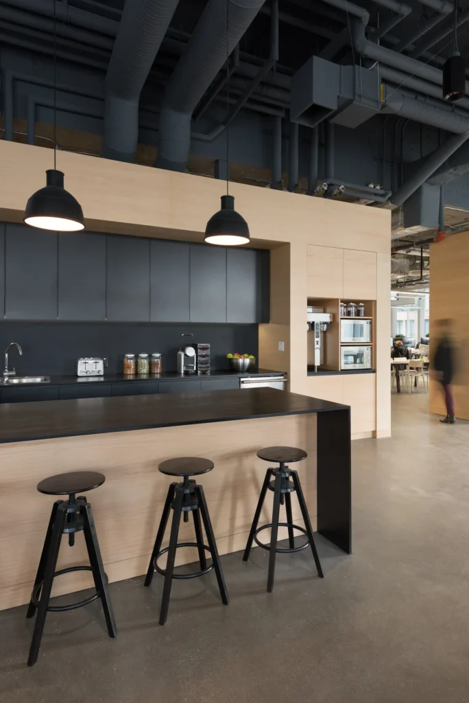 RESTAURANT 2